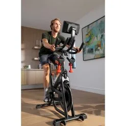 Bowflex Taurus Indoor Bike C7 -Tränings utrustning affär Bowflex c7 person 2 1600