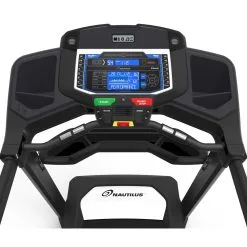 Nautilus Löpband T626 -Tränings utrustning affär NAT 626 Laufband 06 1600