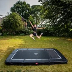 Berg Trampolin Ultim Favorit InGround Sports -Tränings utrustning affär berg ultim favorit InGround black mood 1600