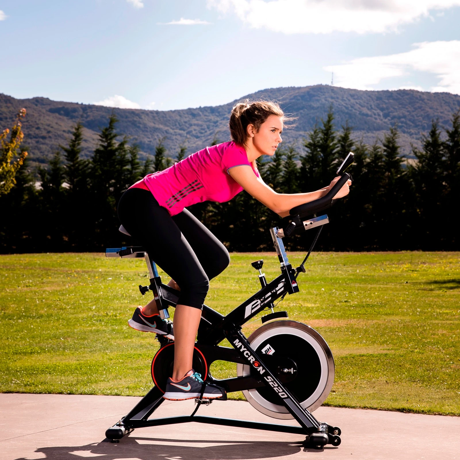 BH Fitness Indoor Bike Mycron S220 5 BH Fitness Indoor Bike Mycron S220 - Bild 3